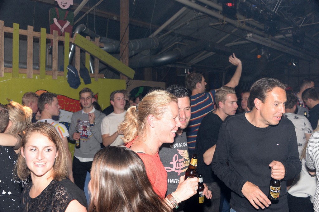 ../Images/Feest zonder naam 2019 241.jpg